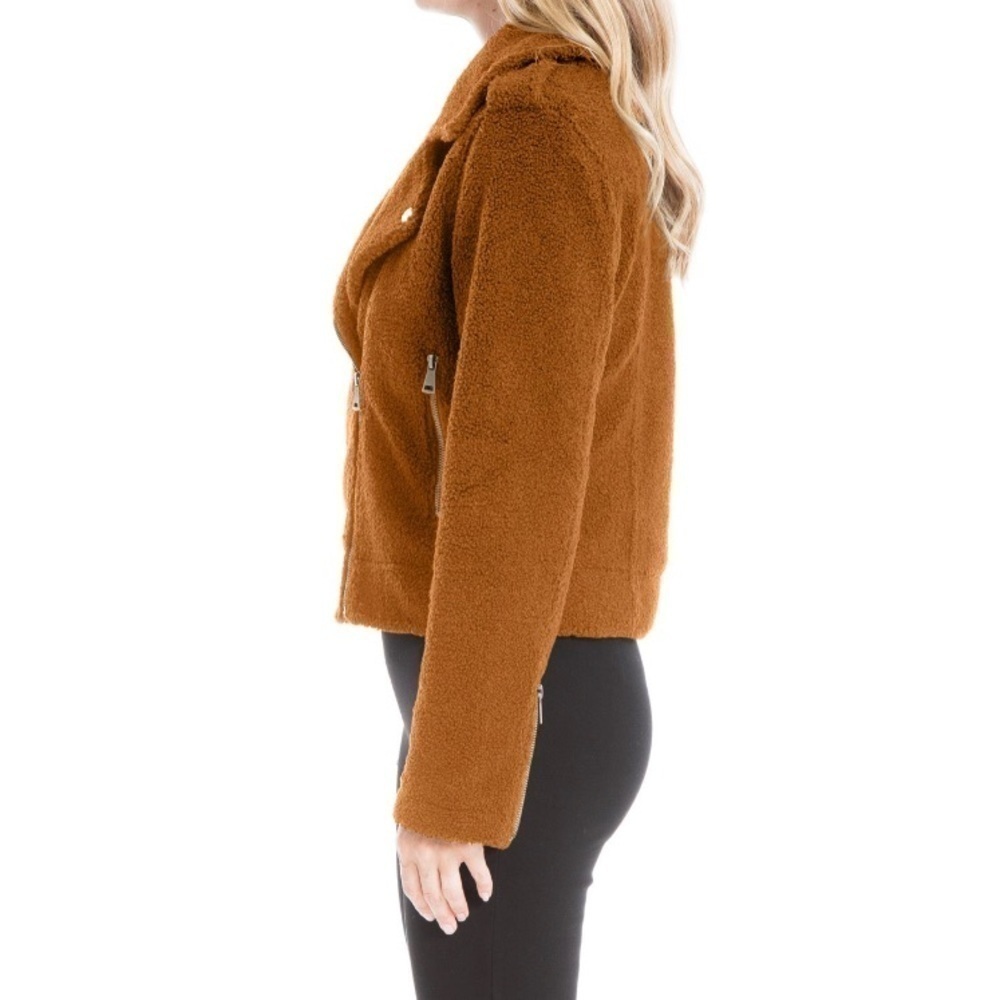 MAX STUDIO Faux Fur Cozy Asymmetrical Moto Zipper Jacket in Cognac size M - Picture 2 of 13